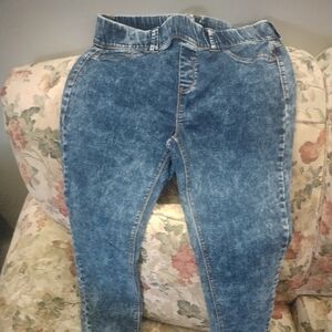 Women's skinny jeans